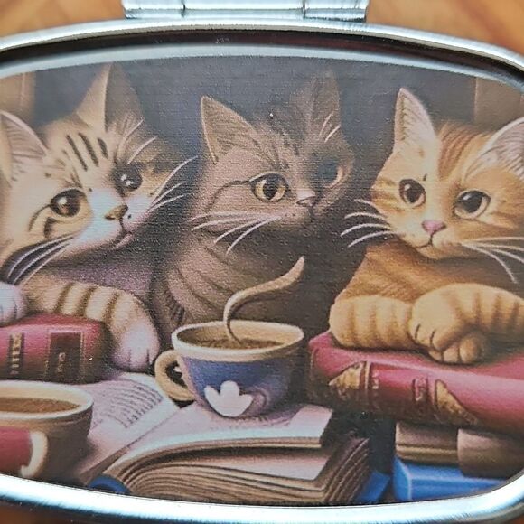 NWOT Cat-Themed Metal Pill Box - Picture 3 of 5